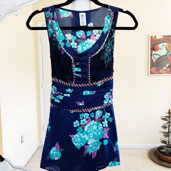 Free People Tops - FREE PEOPLE FLORAL BOHO TOP